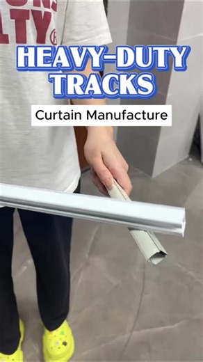 Trade supply only—rugged yet resilient ripple-fold curtain tape and gliders, engineered for long life and smooth waves.#rơi. #curtains #homedecor #goodthings #rollerblinds #windowcoverings #homedecor #curtaintrack #curtainrail #curtainrailwholesale #curtain #chinesefactory #wavecurtains #curtaintape #curtaintrackrunners #ripplefoldcurtaintape #sfoldcurtainrunners