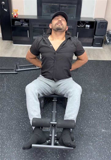 Low back pain relief, spinal adjustments, Gym hooks, In home gym, lower abdominal pain and back pain, lower back disc relief, Posture exercises guide, right posture, posture adjustment, Health & Fitness Full Body Stretch Decompression Inversion Bench, Posture Lumbar Lower-Back Relief Spinal Correction, Workout Recovery #creatorsearchinsights #decompression #decompressionvideo #homegym #arjunchuwan @SunnyHealthFitness