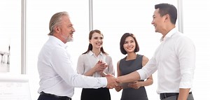 B2B Bedeutung: Definition leicht erklärt (mit Beispielen)