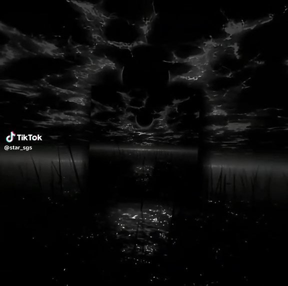 Immersive Sword Fight Experience with Headphones