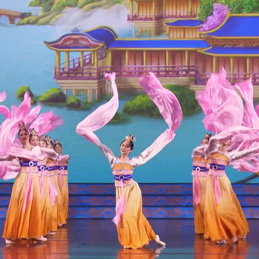 Light and lovely, a group of fairies glides like whispers on the wind, skillfully spinning with long silken sleeves. Their dainty steps and delicate forms evoke the epitome of feminine grace. While we prepare for the 2023 tour, we invite you to watch "Ancient Elegance" from our 2013 production: https://sypa.us/3GlLvjO | Shen Yun
