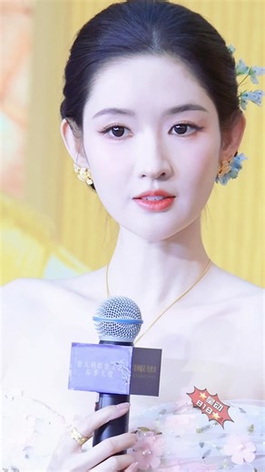 王玉雯 260425 活动 高清直拍 #王玉雯 #wangyuwen #UvinWang