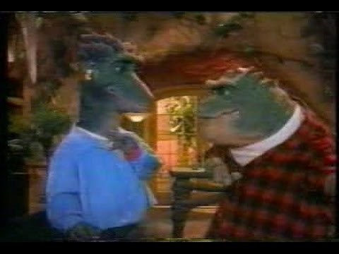 Dinosaurs S03E06 Germ Warfare