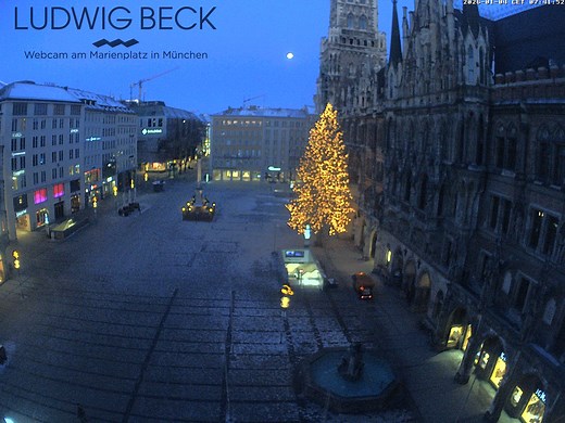 Webcam Munich: Marienplatz-Panorama - Webcam Galore