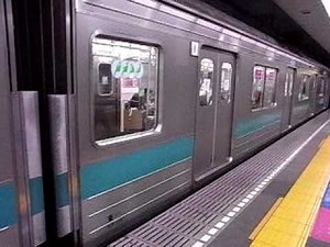 207系900番台 表参道発車 JR East Japan Series207-900 at Omotesando station
