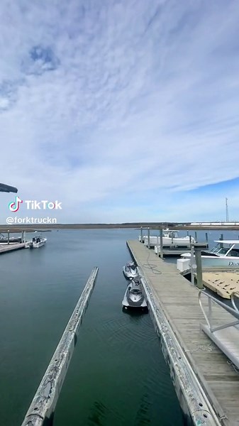 Alittle bit of this and that from the morning #forktruckn #wiggins #yamahajetboat #jetskivideos #forkliftoperator