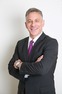 Dr. Michael A. Epstein Honored for Excellence in Plastic Surgery