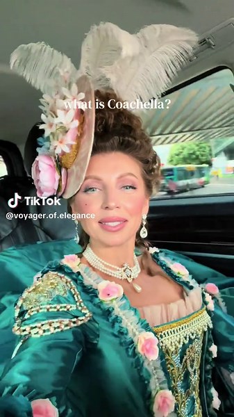 Marie Antoinette Ball at Versailles: 1800s Experience