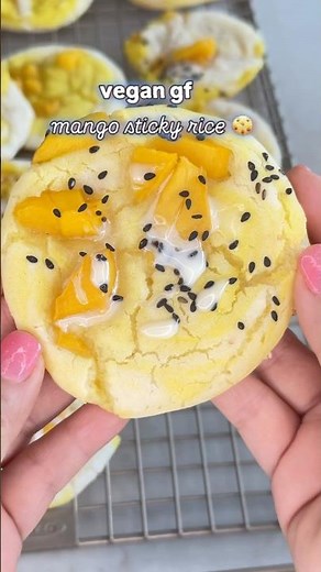 The best Mango sticky rice cookies recipe I’m making all summer long