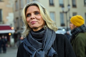"C à vous" diffuse des images très gênantes de l'ex Miss France, Valérie Bègue : Sylvie Tellier recadre les équipes