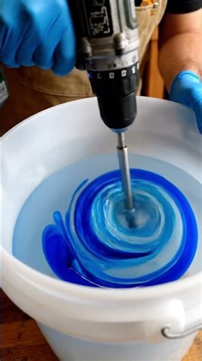 How to make an epoxy river table #epoxytables #epoxytutorial