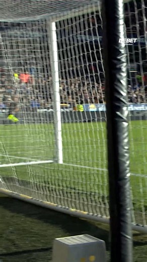 Jhon Arias finishing a fast attacking move 🇨🇴👏 | Wolverhampton Wanderers FC