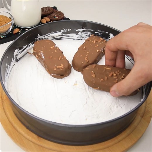 2.4K views · 12 reactions | Easy ice cream dessert recipes! | Hack Genius | Facebook