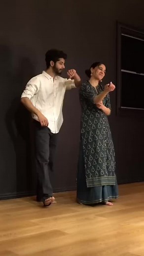 Iman Esamail: Tum Tum Dance Trend