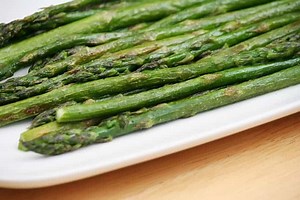 How To Quickly Cook Asparagus In The Oven