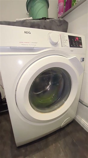 AEG spin