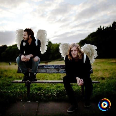 Smith %26 Burrows | Lyrics, Song Meanings & Music Videos