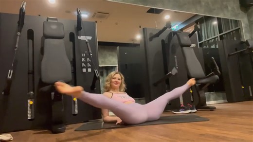 Watch Me Master The Splits With This Daily Routine