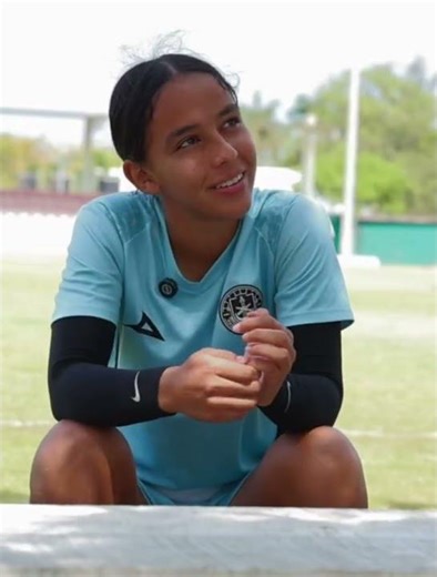 She won a final against Club América Femenil, featuring Vale Murrieta, Alondra Cabanillas, and Al...
