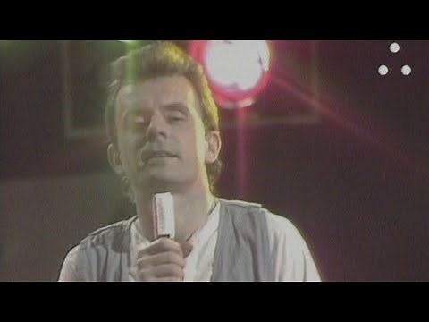 ELÁN - Zaľúbil sa chlapec (Official Video)