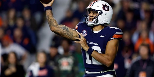 Auburn shuffles QBs as offense stalls in 10-3 loss to Kentucky