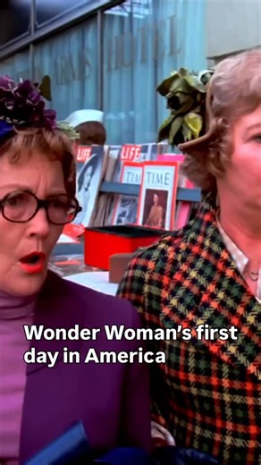 The moment Wonder Woman arrives in America for the very first time — walking the streets in her iconic costume, turning every head along the way. Soldiers, officers, and passersby can’t believe their eyes — no one had ever seen a woman like that before. And when she steps into a boutique to “buy” clothes, she quickly discovers she needs something called… money. A fun, charming introduction to Diana’s first adventure in the world of man — and one of the most iconic scenes of the series. #lyndacar