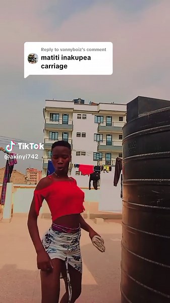 Exploring the Carriage Scene in Bridgerton