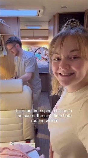One of our favourite parts of vanlife is our slow evening routine 🩷 Zari’s bath time followed by