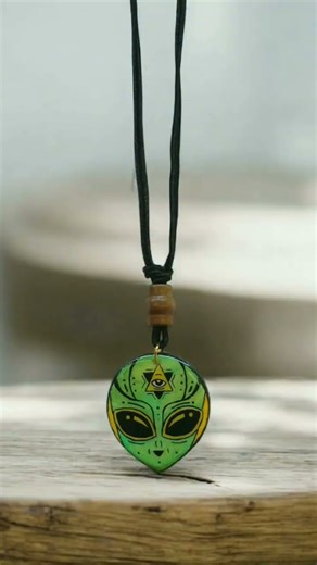 alien necklace 👽 #hadathala #handmade #necklace #yt #ytshorts