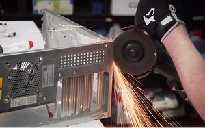 【官方双语】自己动手丰衣足食！——自制硬件测试平台！#Linus谈科技