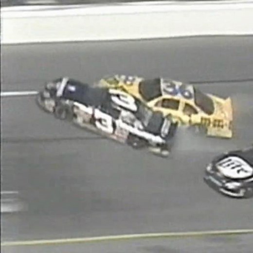 Dale Earnhardt, 2001 Daytona 500, Final Lap Crash