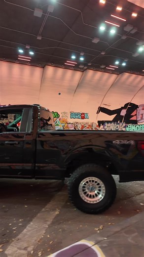 Exploring Total Black Vehicle Aesthetics