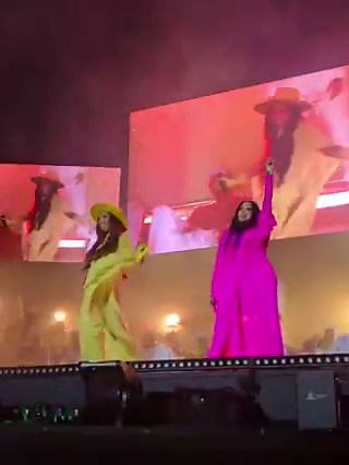 Brandy & Monica headline the St Lucia Jazz & Arts Festival with a performance of “The Boy Is Mine” 🇱🇨