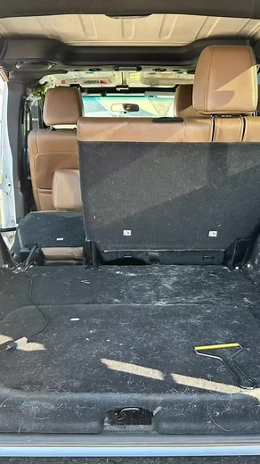 Car detailing with your sticky rollers! Getursticky.com #car #detailers #carcleaning #carcleaningproducts #detailingworld #furremover #dogfur #fur #wow #pethairremoval #gsd #goldenretriever #husky #huskyhair #lint #stickyroller #jeepwrangler | Sticky Rollers