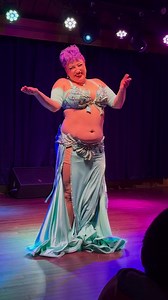 274K views · 3K reactions | Plus size bodies deserve to be glorified 殺 #plussize #plussizedancer #bellydance #raqssharqi #orientaldance #joy #soul #bodypositive #fatpositive #bodyliberation #selflove #selfacceptance #weightneutral #bodyimage #confidence #bodyconfidence #fatacceptance #bodydiversity #fatliberation #dance | Dance Life | Facebook