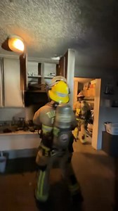 🚨Tucson Fire responded to a kitchen fire this evening. Luckily residents were able to extinguish the fire before TFD arrived on scene. Firefighters checked the ceiling to make sure the fire hadn’t spread to the apartment above 🔑 Reminder: Never leave cooking unattended, make sure the stove/oven is off, and always have a fire extinguisher nearby. #FireSafety #TucsonFire #StaySafe | Tucson Fire Department