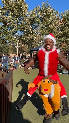 21K views · 467 reactions | Santa has a new helper this  • • • • #funny #christmas #santa #dance #comedy | Clive Ibizugbe | Facebook