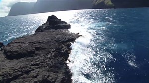 "Can't Keep" -- Eddie's Ukulele Songs renditon of the first track on Pearl Jam's Riot Act. Watch the full video here: https://EddieVedder.lnk.to/CantKeepMVFP | Eddie Vedder