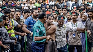 Bangladeshi Hindus protest attacks against minorities