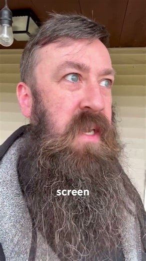 What was your favorite split-screen game growing up? #beard #gaming #videogames