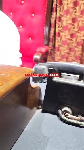 32K views · 2.1K reactions | Landlord Sarkodie signed the VIP visitors' book during his recent visit to the Manhyia Palace Museum. Can anyone read what he wrote? #lavidaloca #violence #hescominghome #Rapperholic25 #kumasi #fadasarkcess | SarkNativesGh | Facebook