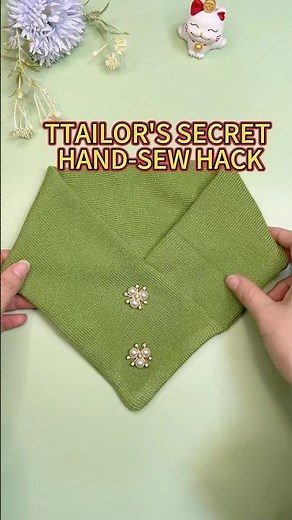 The Tailor's Secret: Fastest Hand-Sew Neck Warmer Hack! (Old Sweater DIY) 🧵🧣#sewingtips #sewing
