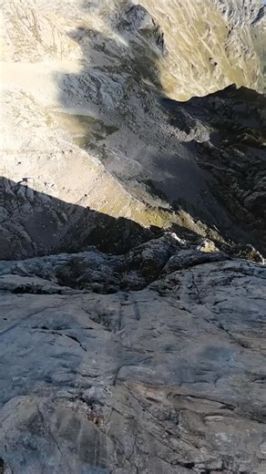 BaseBeta on Instagram: "v2026.1.0 of both mobile apps is out and it has: - redesigned track analysis view - option to export logbook - new subterminal turn attribute for comparing how quickly you turn off exit"