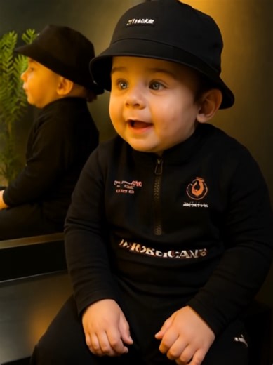 Jul: L'Artiste Marseillais qui Captive