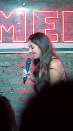 251K views · 9K reactions | ANTE LA DUDA SE USA CON LA ETIQUETA PUESTA… si o no? Fechas de mis funciones en www.connieballarini.com.ar | Connie Ballarini -comediante- | Facebook