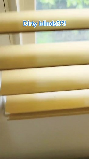 Effective Hacks for Cleaning Blinds and Windows