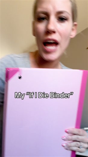 How do you store all of these things? Piles? Filing cabinet? Safe? This thing is ✨legit✨ and helps me feel like I have my life together and I love that for me 😂Now all my important details are organized and easy for my loved ones to find.❤👉 | Mosplains=c