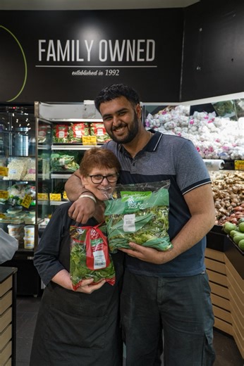 🌿 Slice Fresh Marden has been proudly South Australian owned since the 1900s — and they’ve been incredible supporters of Rainbow Fresh! 💚 You’ll find your favourites here, including our Mesculin Mix and Baby Spinach 🥗✨ This store is filled with so much warmth and kindness, you can feel it the moment you walk in. Be sure to pop in, say hi to the lovely team, and don’t forget to grab your Rainbow Fresh goodies! | Rainbow Fresh