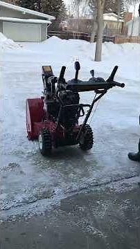 Toro Power Max 726 OE snowblower