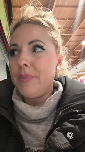 Mil gracias a todas de verdad de todo corazón ahora toca descansar mañana empezamos de nuevo | Ale-jo Complementos Y Moda